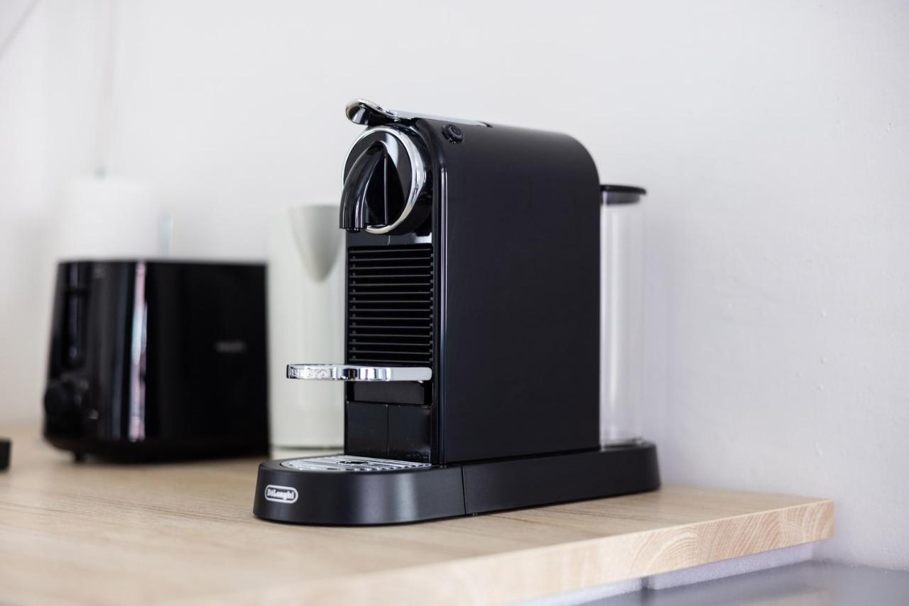 뒤스부르크 Perfekt Fuer 2! Wifi/ Netflix 아파트 외부 사진